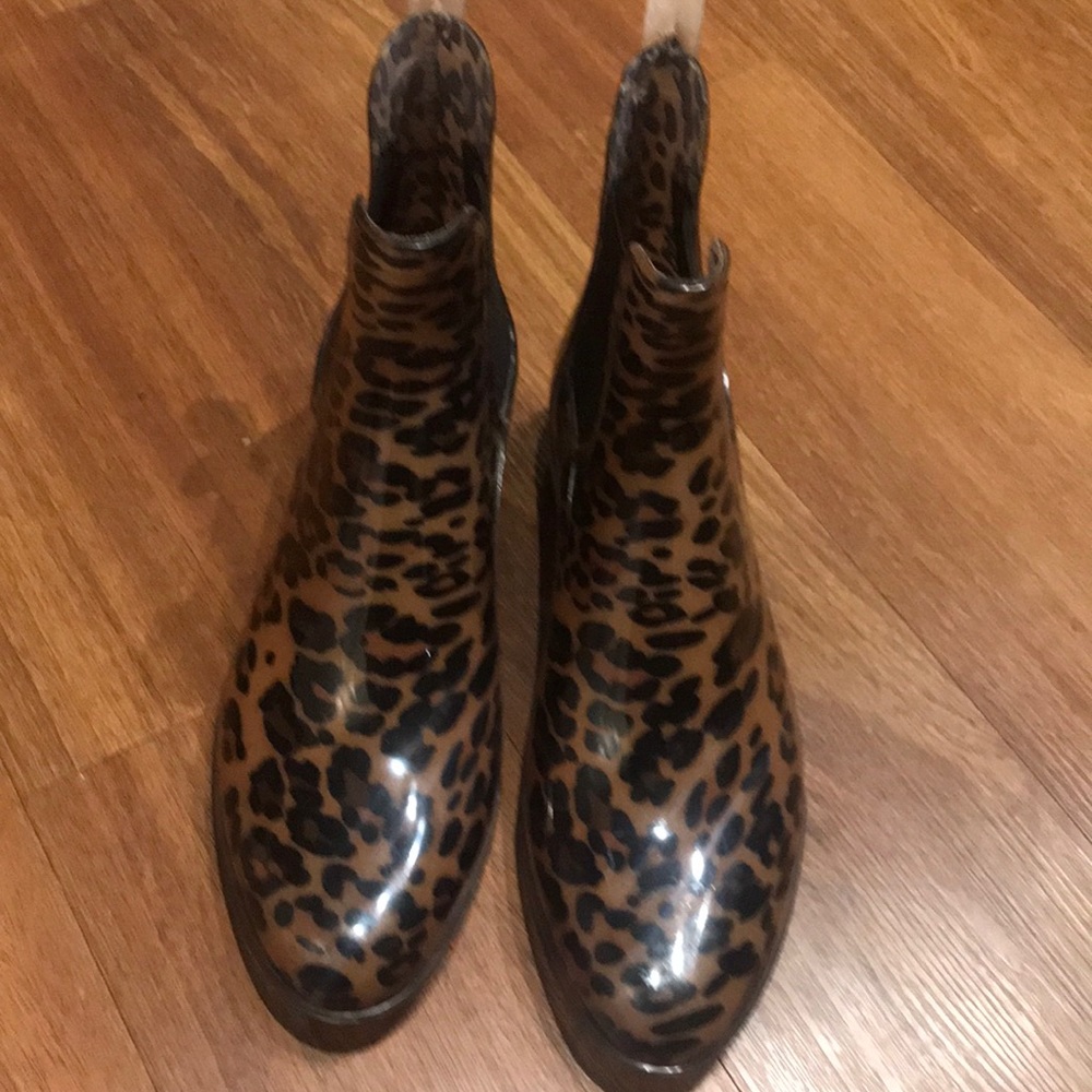 Leopard print rain boots